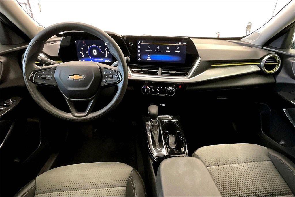 used 2024 Chevrolet Trax car, priced at $20,255