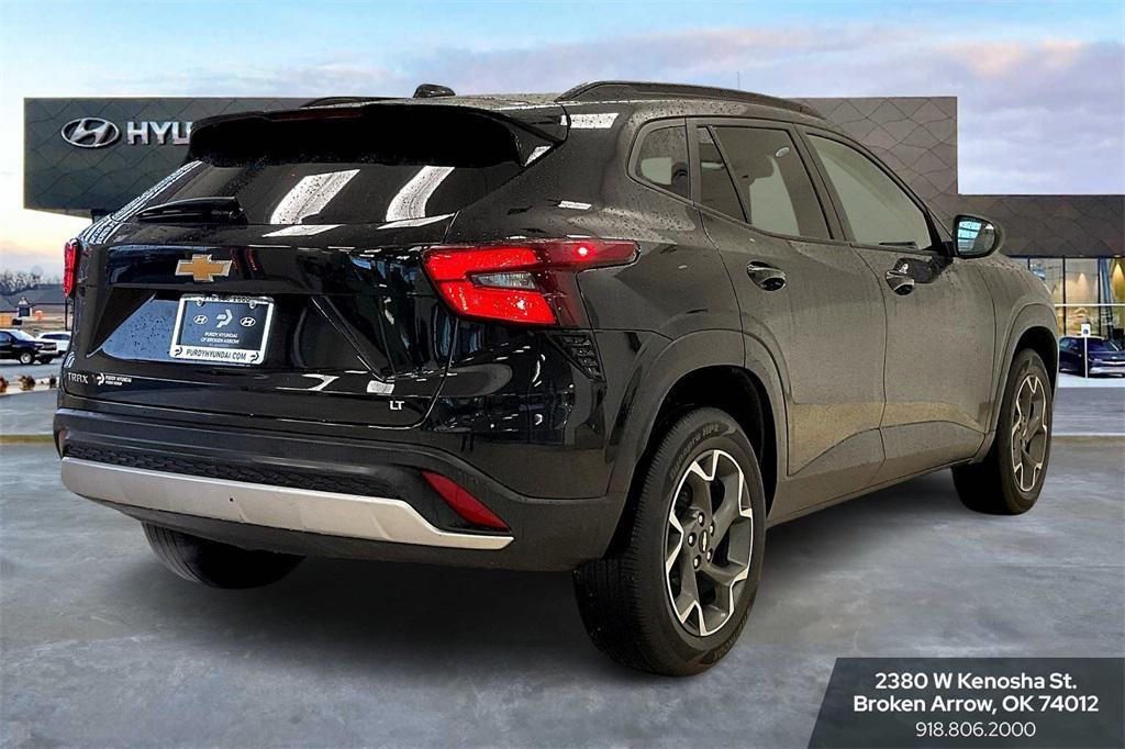 used 2024 Chevrolet Trax car, priced at $21,044