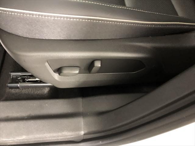 used 2023 Buick Envision car, priced at $26,046