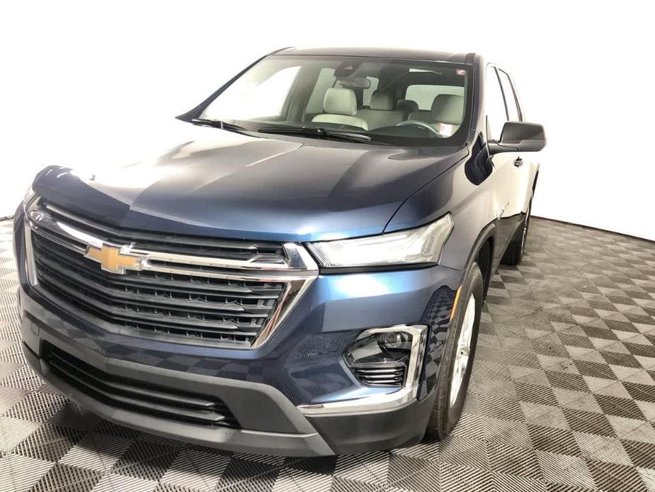 used 2022 Chevrolet Traverse car, priced at $28,982