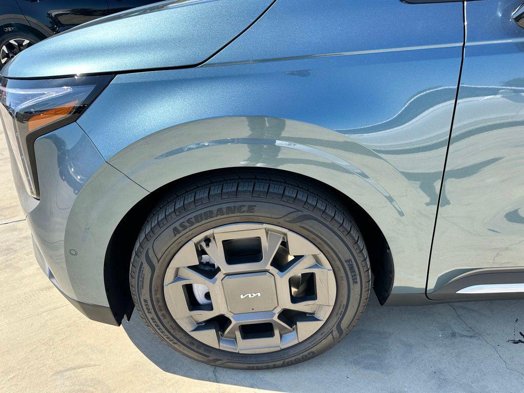 new 2026 Kia Carnival car, priced at $44,647