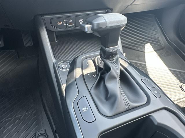 new 2025 Kia K4 car, priced at $22,457