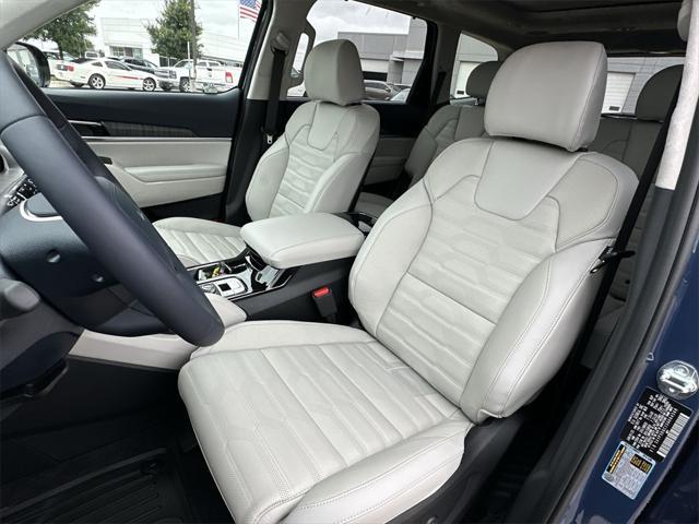 new 2025 Kia Telluride car, priced at $50,210