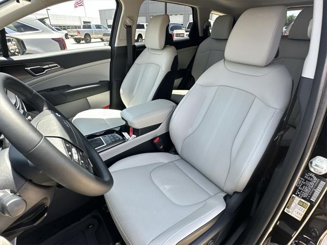 new 2026 Kia Sportage car, priced at $32,550