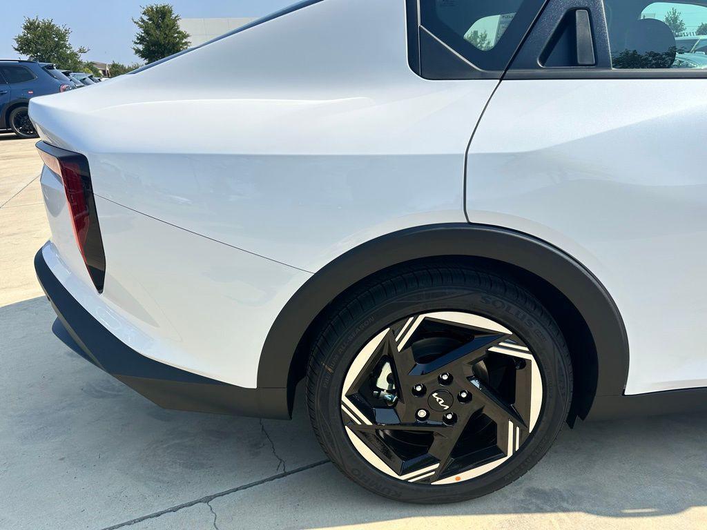 new 2025 Kia K4 car, priced at $23,938