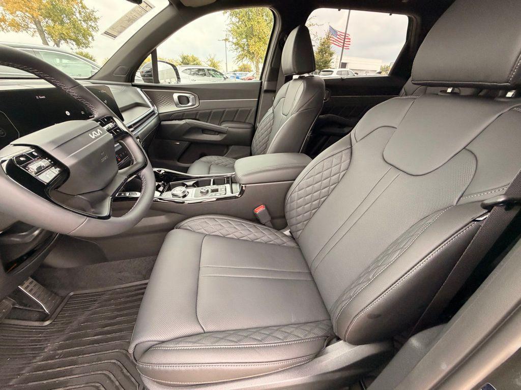 new 2026 Kia Sorento Hybrid car, priced at $45,602