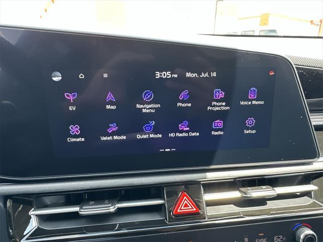 new 2025 Kia Niro EV car, priced at $36,390