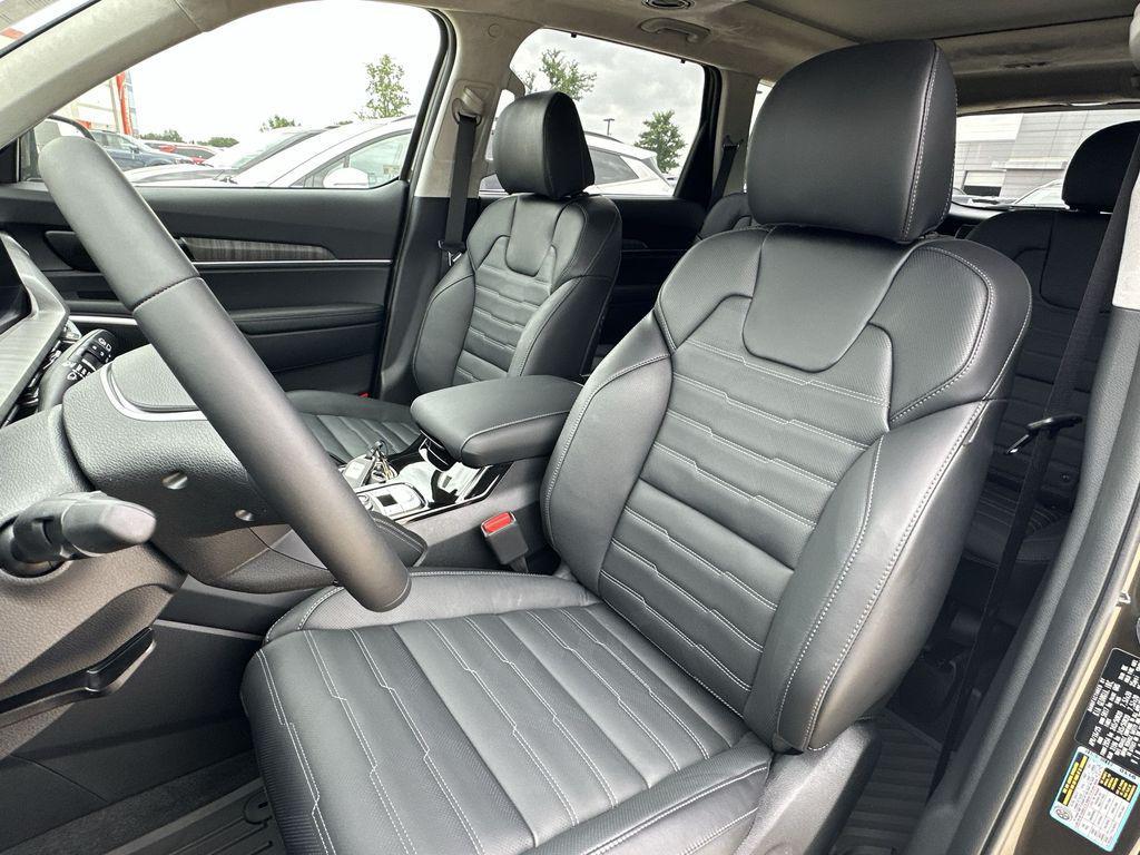 new 2025 Kia Telluride car, priced at $48,308