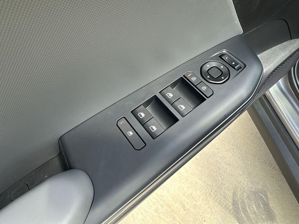 new 2025 Kia K4 car, priced at $22,898