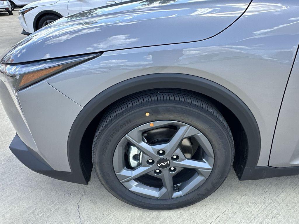 new 2025 Kia K4 car, priced at $22,898