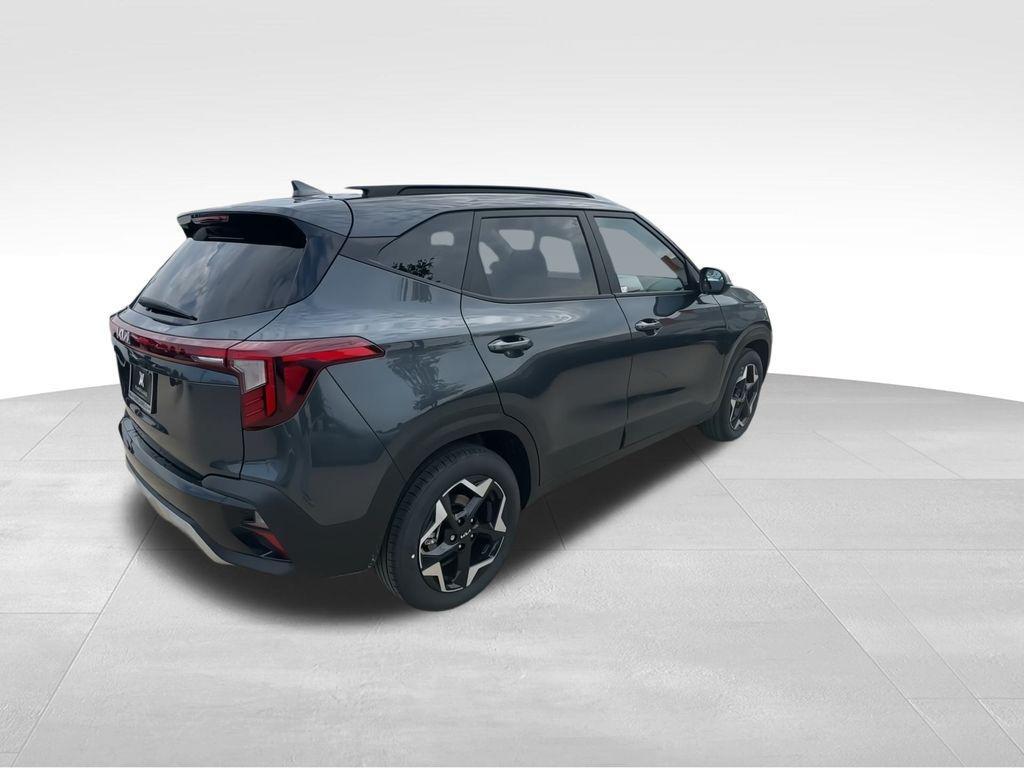 new 2026 Kia Seltos car, priced at $25,329
