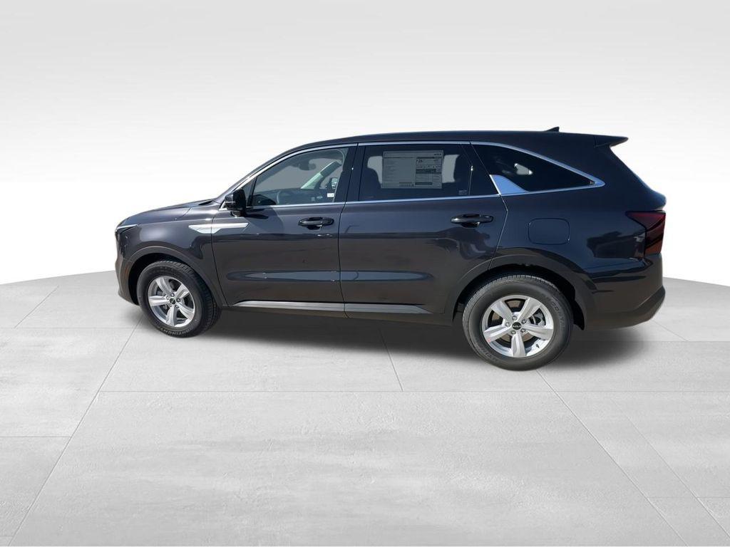 new 2025 Kia Sorento car, priced at $28,440