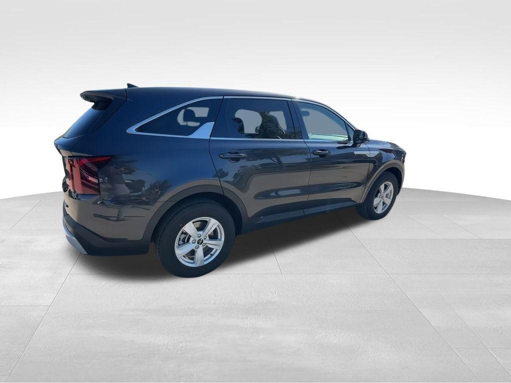 new 2025 Kia Sorento car, priced at $28,440