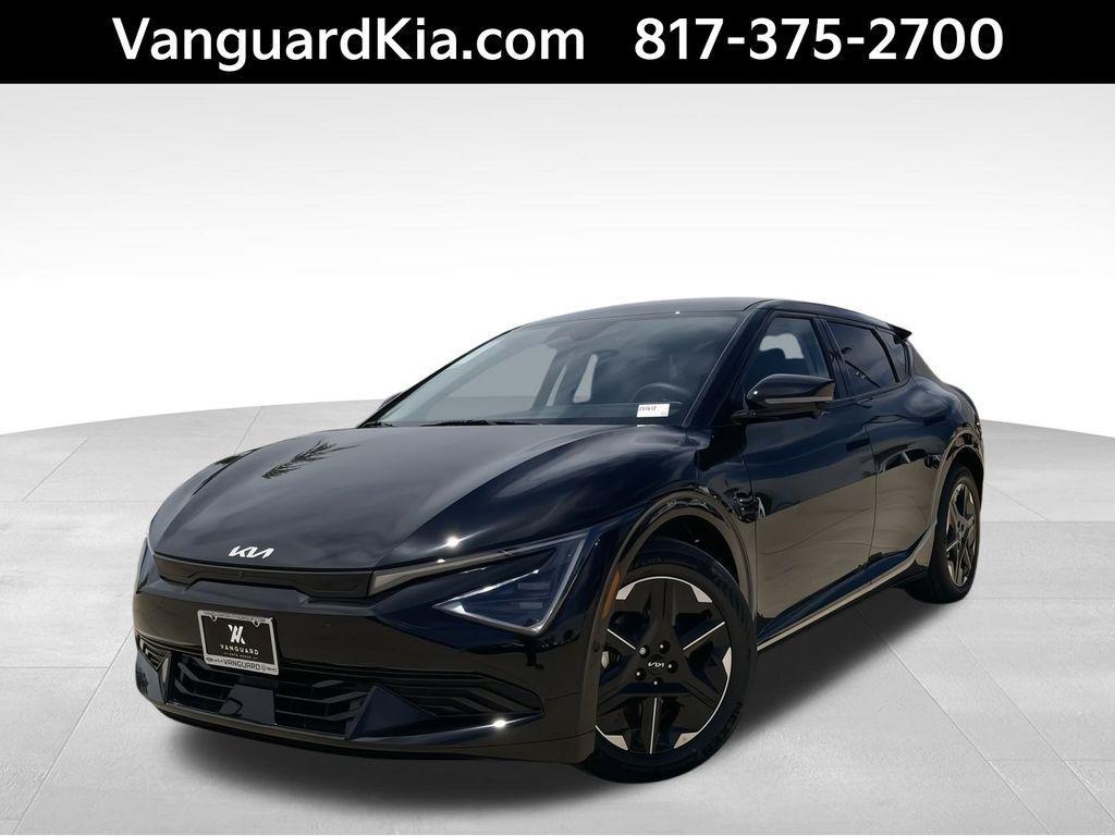 new 2025 Kia EV6 car, priced at $40,923