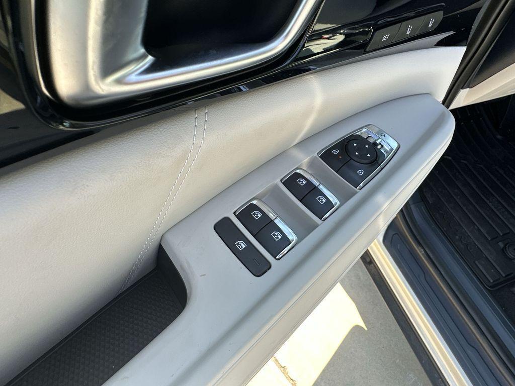 new 2026 Kia Carnival car, priced at $49,688