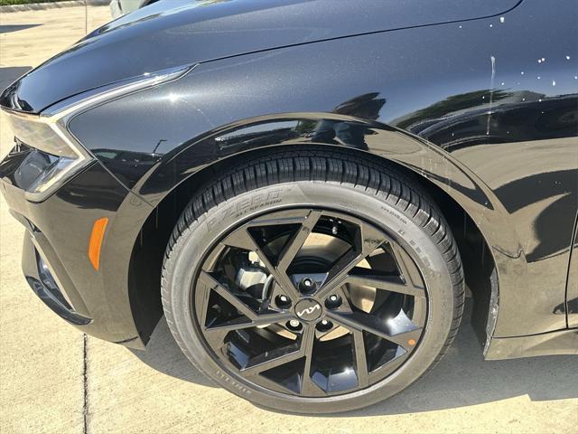 new 2026 Kia K5 car, priced at $31,765