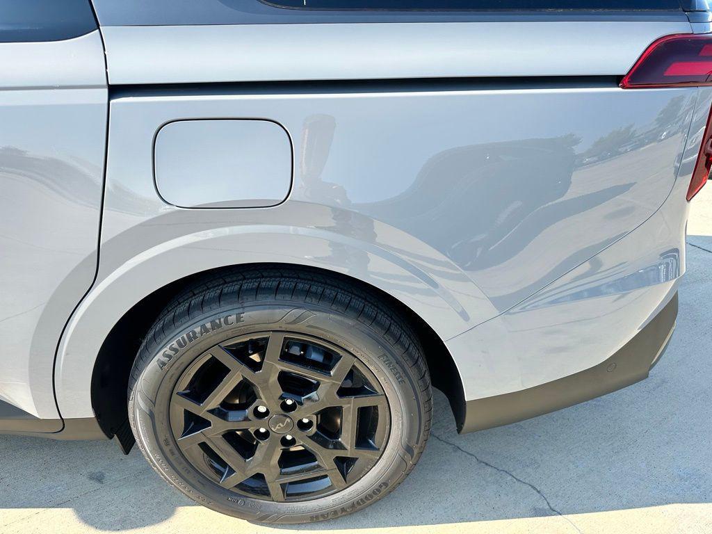 new 2026 Kia Carnival car, priced at $49,449