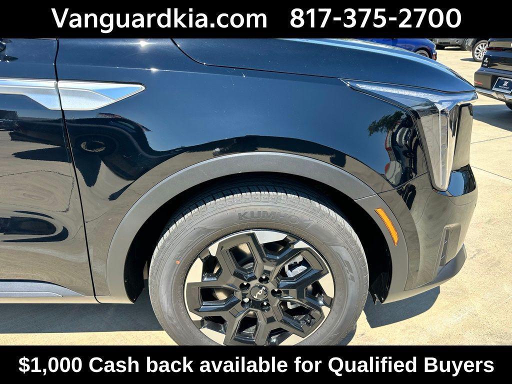 new 2026 Kia Sorento car, priced at $34,207