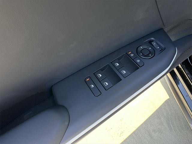 new 2025 Kia K4 car, priced at $24,047
