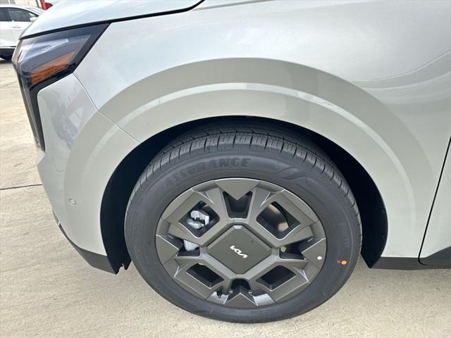 new 2025 Kia Carnival car, priced at $44,719