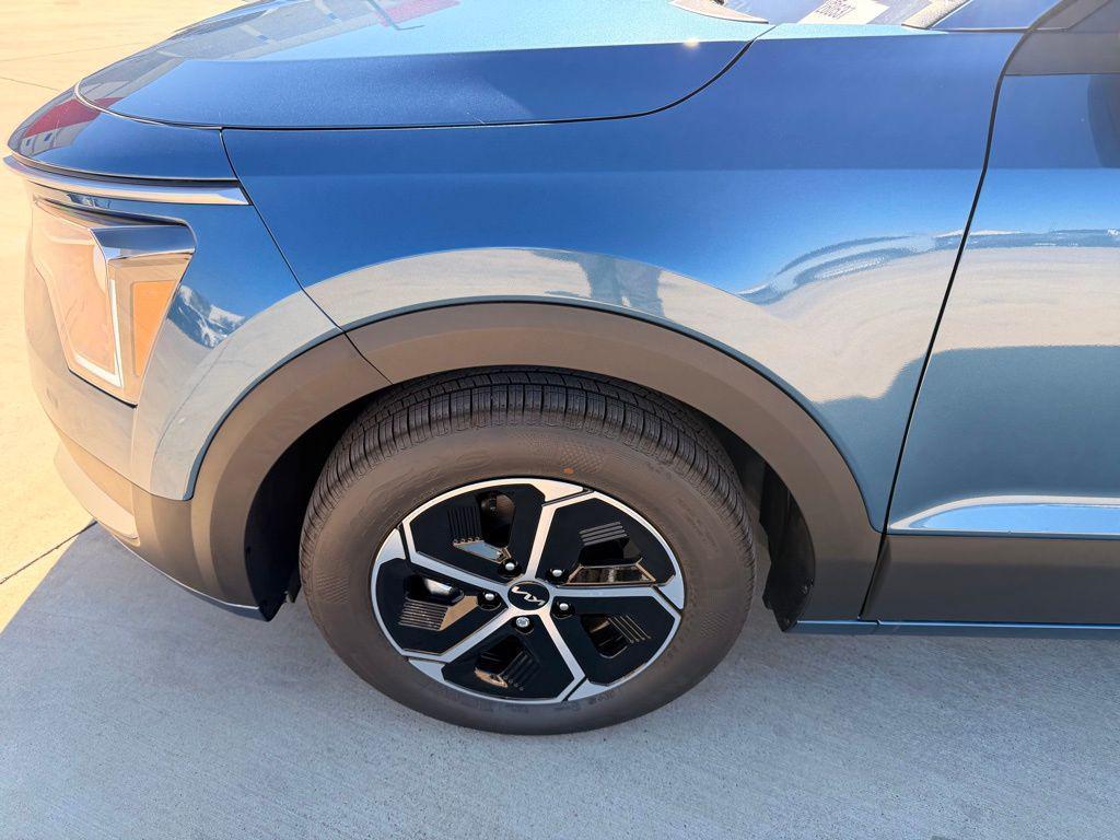 new 2026 Kia Niro car, priced at $32,650