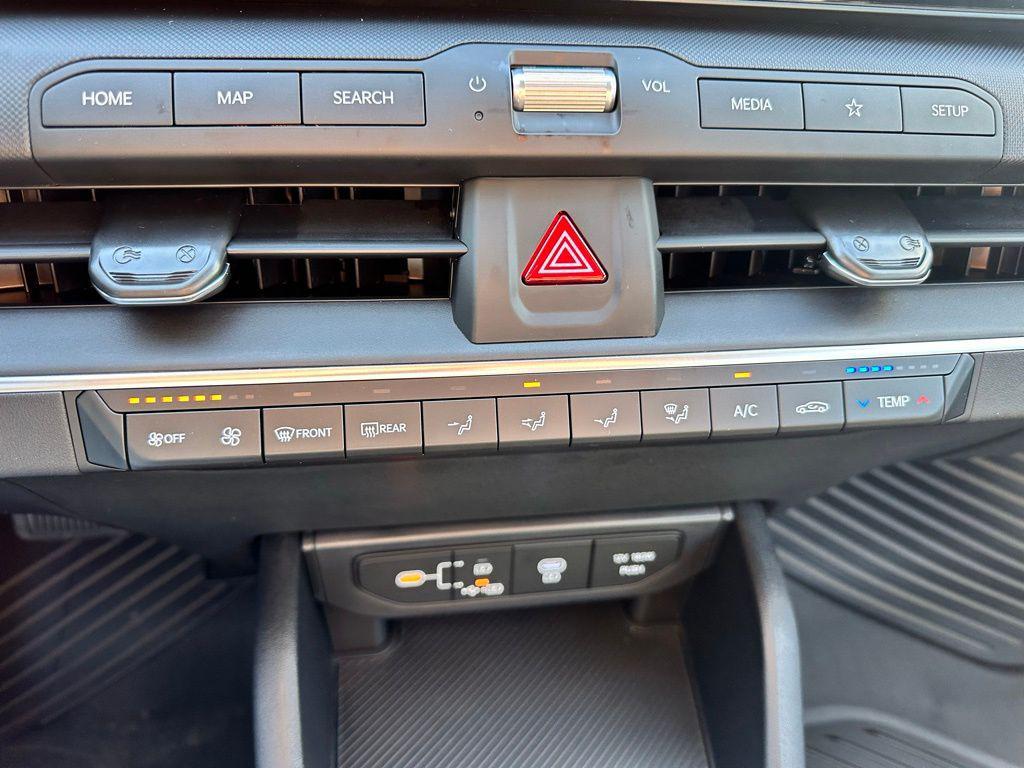 new 2025 Kia K4 car, priced at $23,278