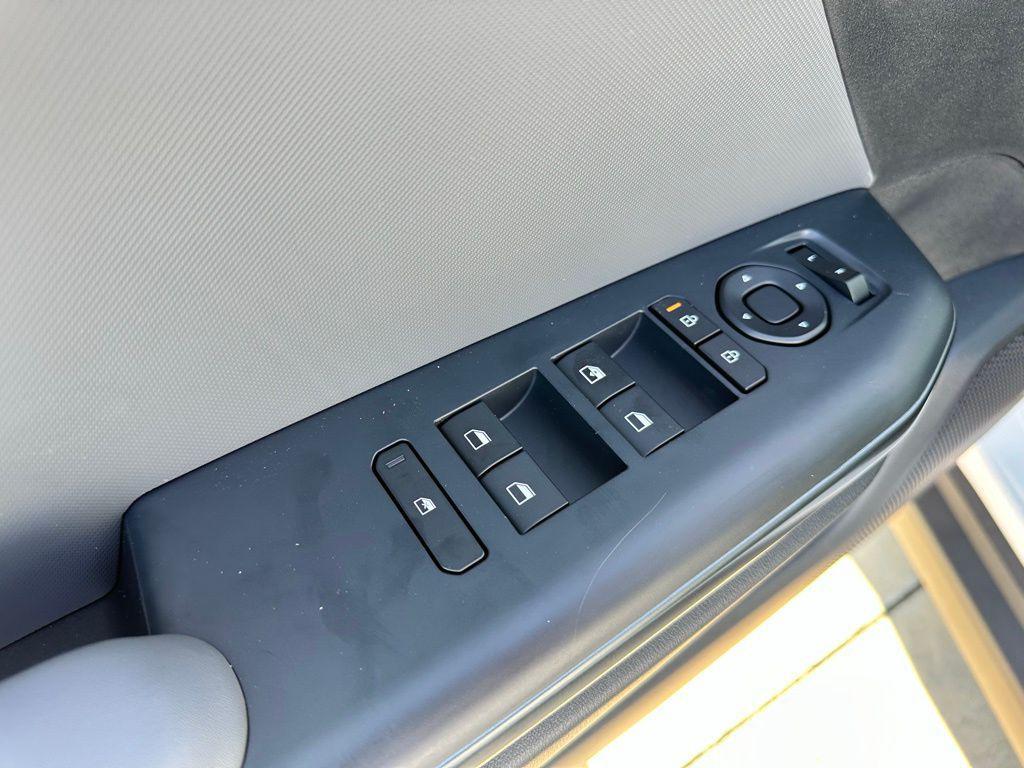 new 2025 Kia K4 car, priced at $23,278