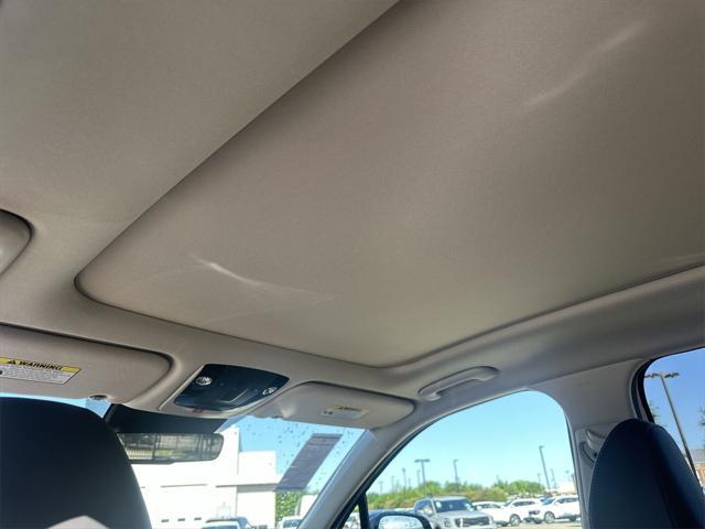 new 2025 Kia Sorento car, priced at $39,314
