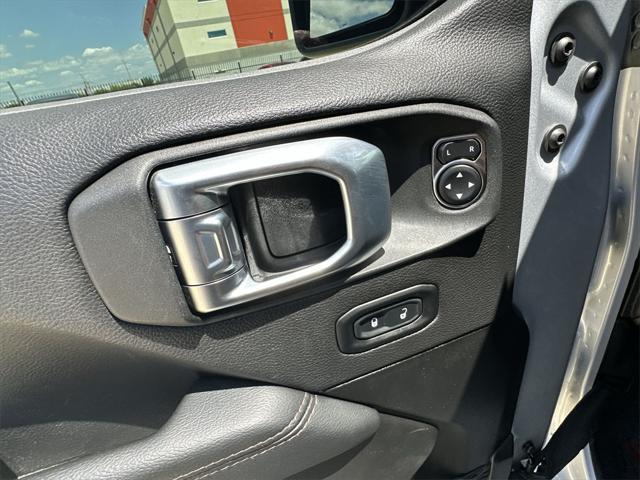 used 2022 Jeep Wrangler Unlimited car, priced at $59,980