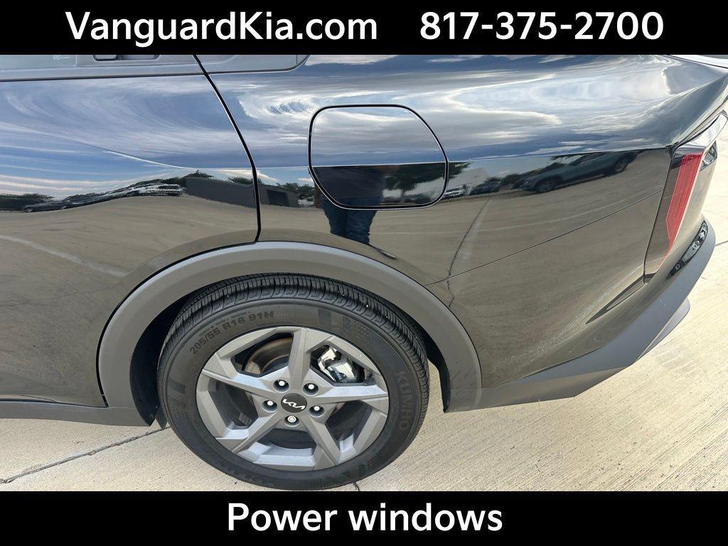 used 2025 Kia K4 car, priced at $19,995