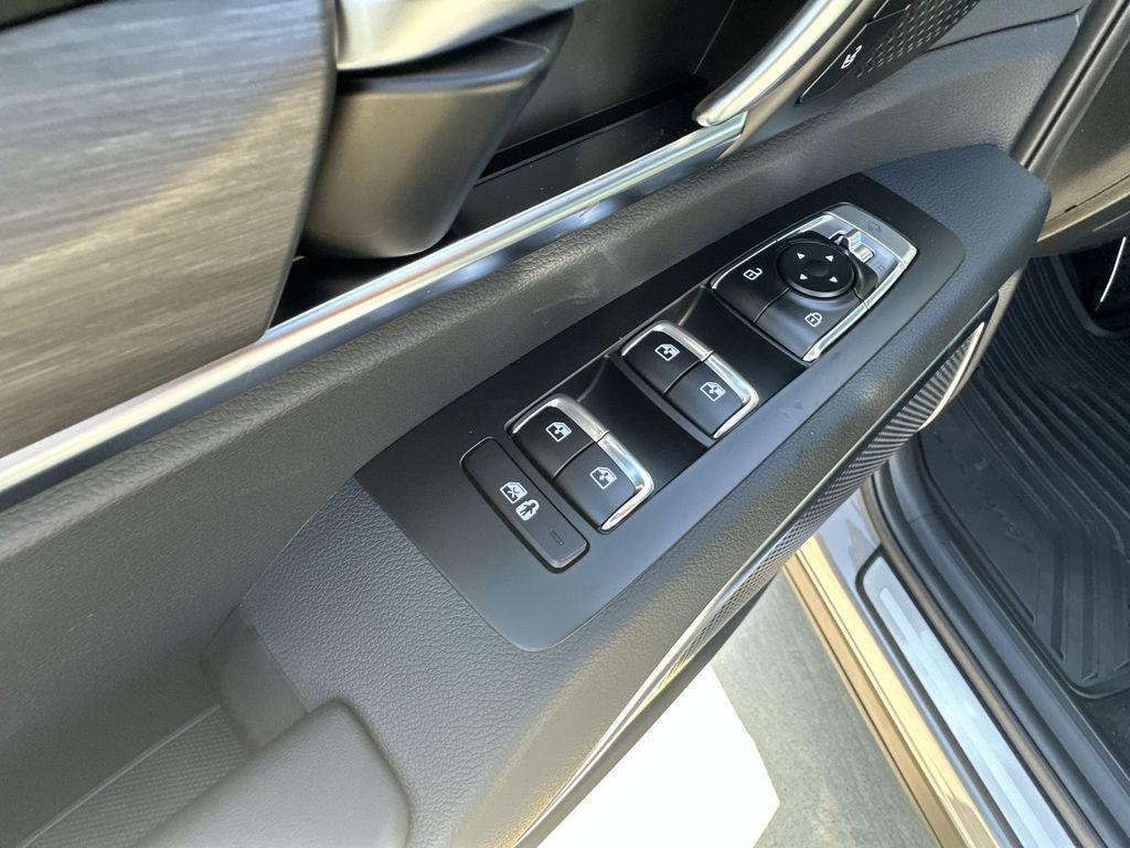 new 2025 Kia Telluride car, priced at $52,303