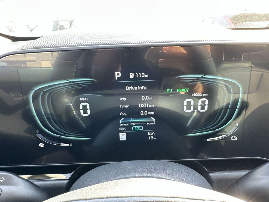 new 2025 Kia Niro car, priced at $29,143