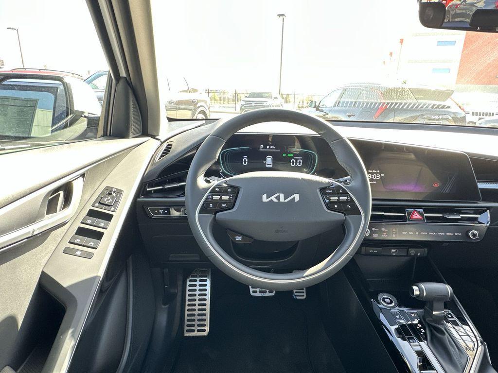 new 2025 Kia Niro car, priced at $29,143