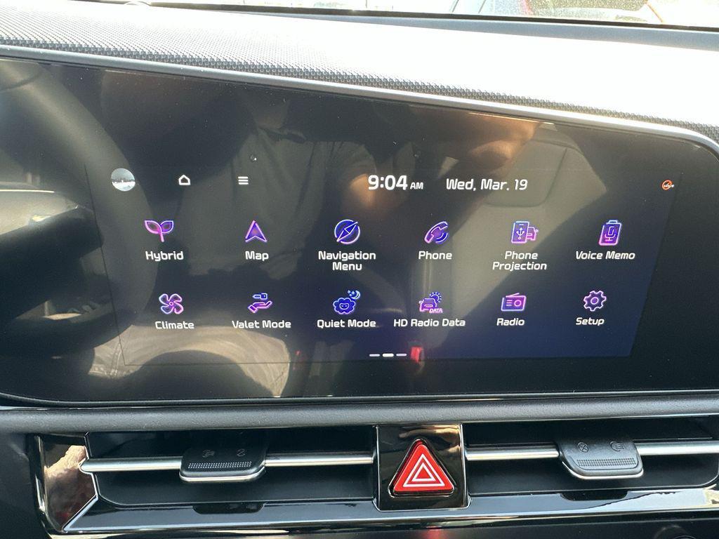 new 2025 Kia Niro car, priced at $29,143