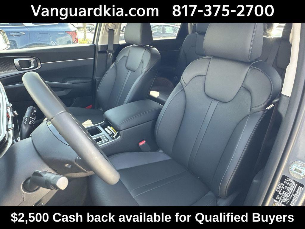 new 2025 Kia Sorento car, priced at $32,773