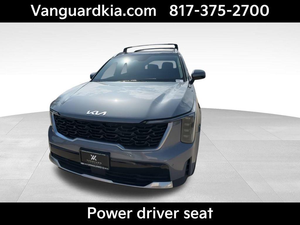 new 2025 Kia Sorento car, priced at $32,773