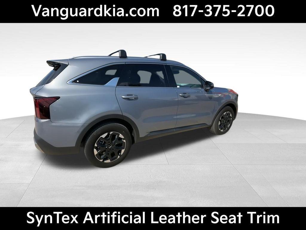 new 2025 Kia Sorento car, priced at $32,773