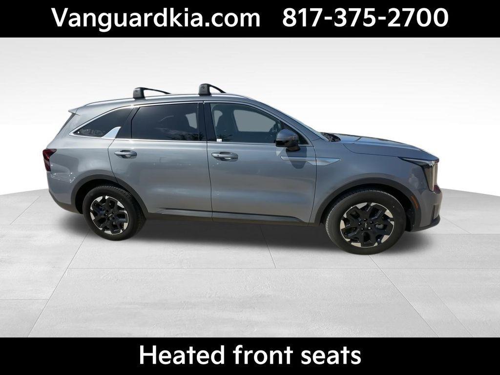 new 2025 Kia Sorento car, priced at $32,773