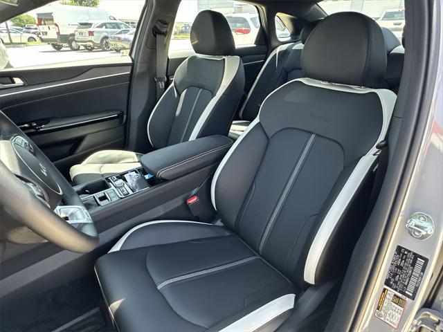 new 2025 Kia K5 car, priced at $29,433