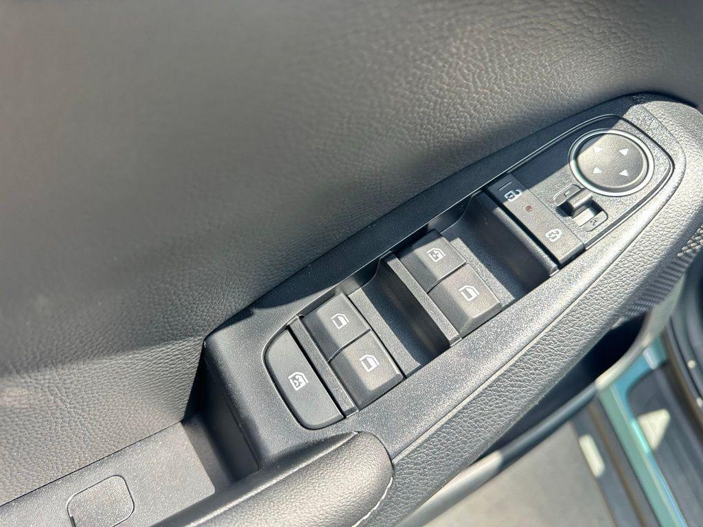 new 2026 Kia Seltos car, priced at $25,956