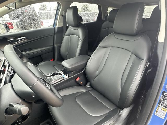 new 2026 Kia Sportage car, priced at $33,186