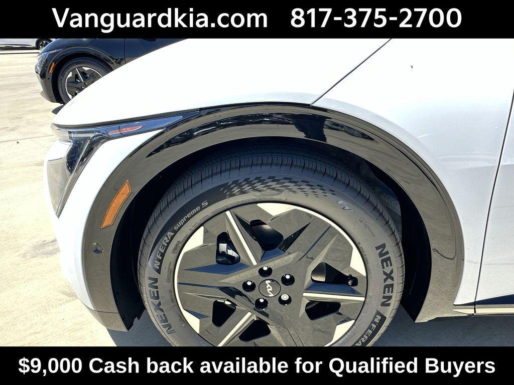 new 2025 Kia EV6 car, priced at $45,088