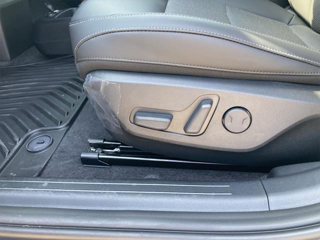 new 2025 Kia EV6 car, priced at $43,108