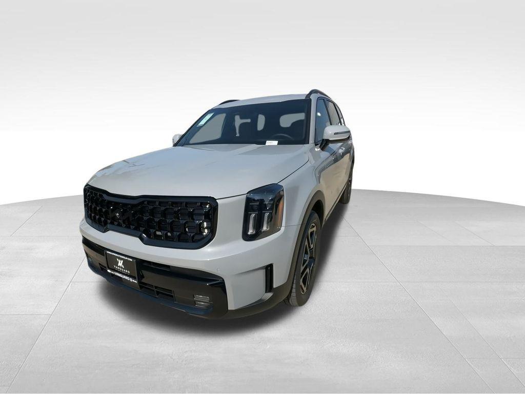new 2025 Kia Telluride car, priced at $49,662
