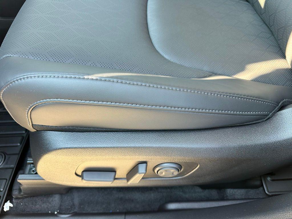 new 2026 Kia Carnival car, priced at $45,307