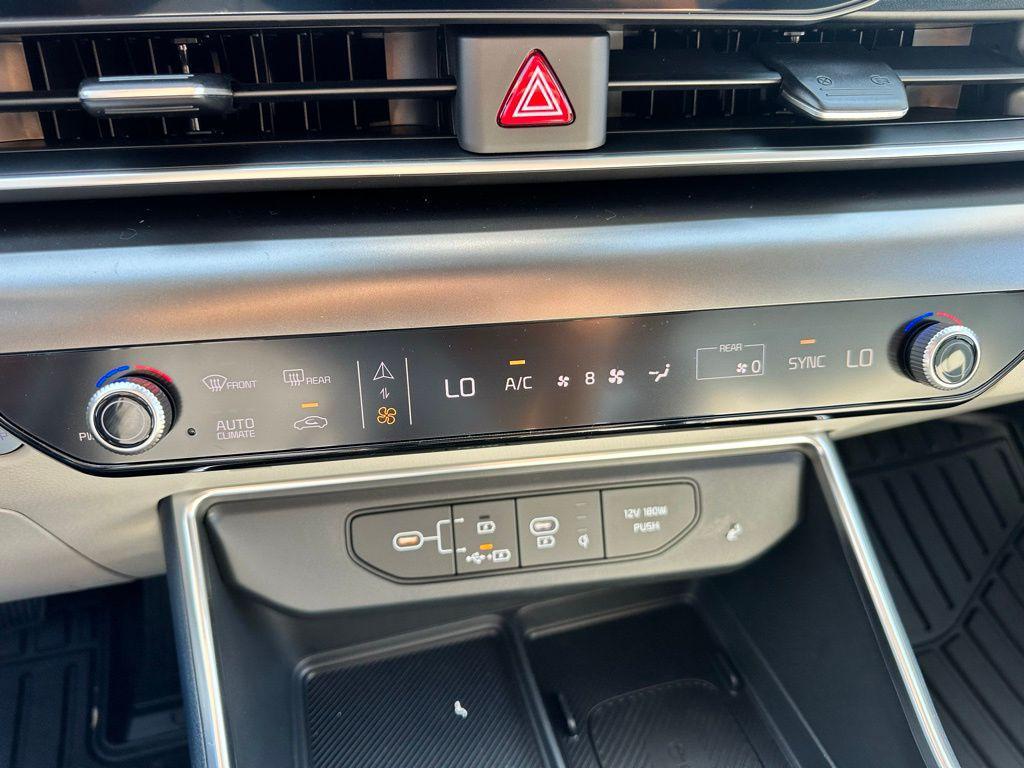 new 2026 Kia Carnival car, priced at $45,307