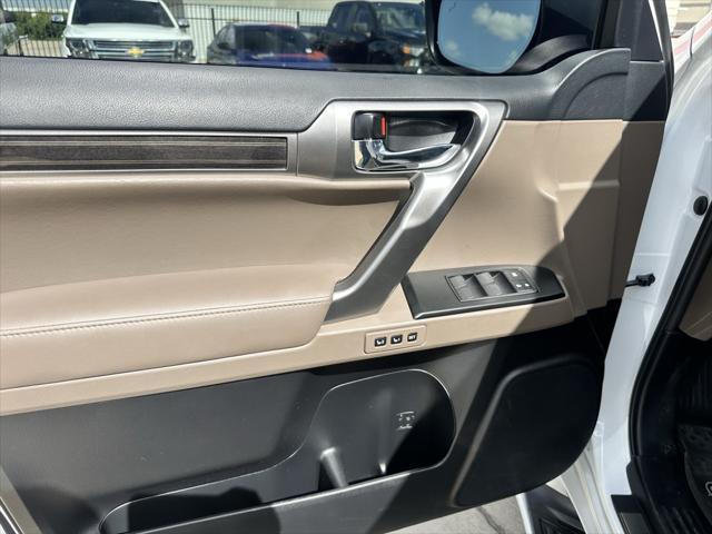 used 2023 Lexus GX 460 car, priced at $55,346