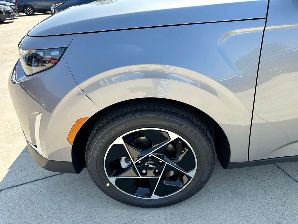 new 2025 Kia Soul car, priced at $24,792