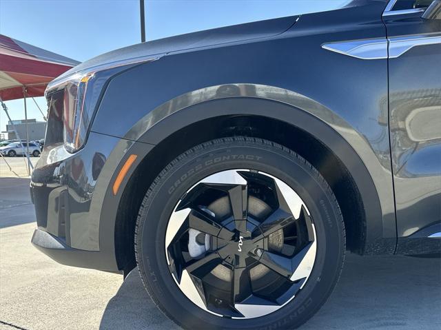 new 2025 Kia Sorento Hybrid car, priced at $38,991