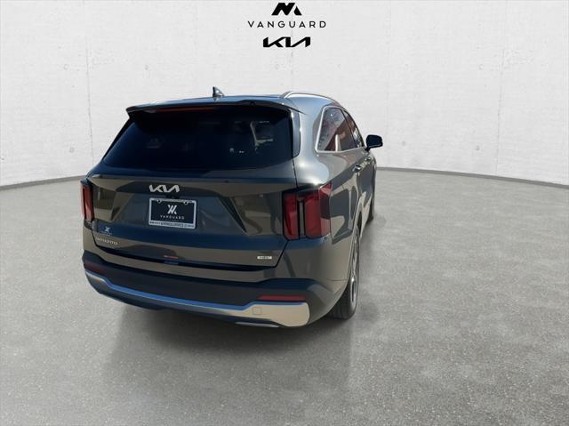 new 2025 Kia Sorento Hybrid car, priced at $38,991